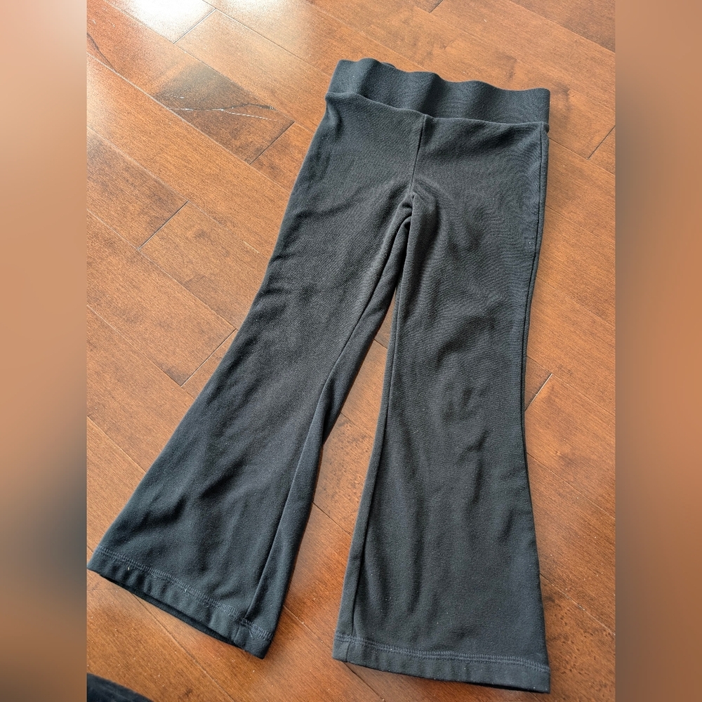 Black Kids Flared Bottoms Size 6/6x